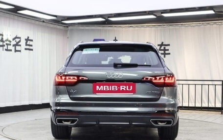 Audi A4, 2022 год, 2 550 000 рублей, 5 фотография