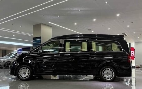 Mercedes-Benz V-Класс, 2021 год, 4 352 998 рублей, 3 фотография
