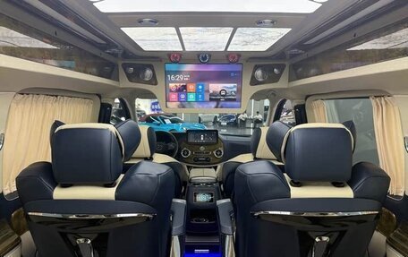 Mercedes-Benz V-Класс, 2021 год, 4 352 998 рублей, 9 фотография