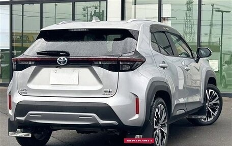 Toyota Yaris Cross, 2021 год, 1 430 000 рублей, 4 фотография