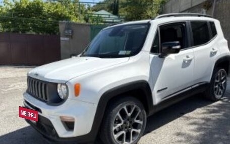 Jeep Renegade I рестайлинг, 2022 год, 2 115 000 рублей, 2 фотография