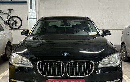 BMW 7 серия, 2012 год, 2 990 000 рублей, 2 фотография