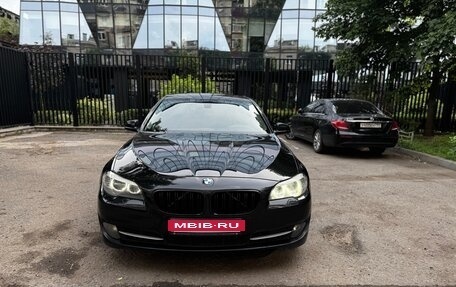 BMW 5 серия, 2013 год, 1 650 000 рублей, 2 фотография