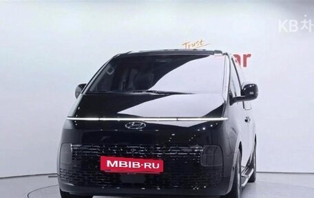 Hyundai Staria, 2022 год, 2 814 000 рублей, 3 фотография