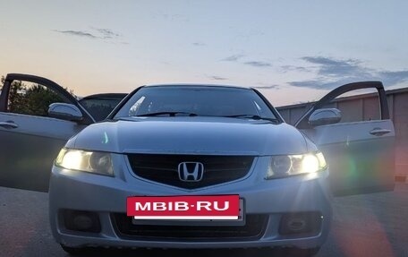 Honda Accord VII рестайлинг, 2002 год, 600 000 рублей, 8 фотография