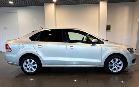 Volkswagen Polo VI (EU Market), 2012 год, 835 000 рублей, 2 фотография