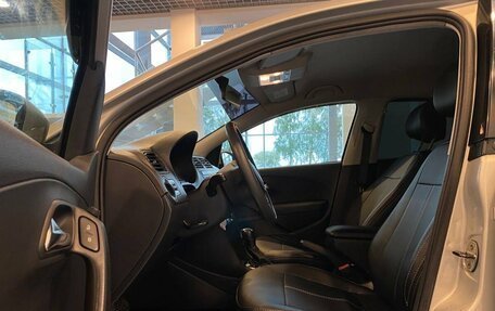 Volkswagen Polo VI (EU Market), 2012 год, 835 000 рублей, 16 фотография