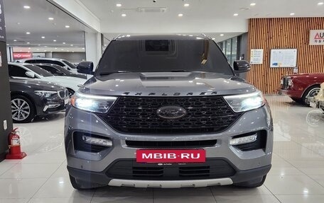 Ford Explorer VI, 2022 год, 3 000 090 рублей, 3 фотография