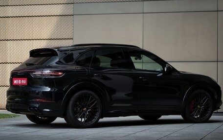 Porsche Cayenne III, 2022 год, 8 300 000 рублей, 3 фотография
