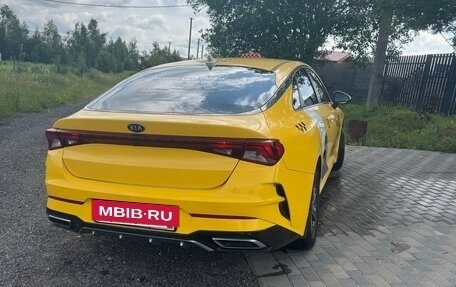 KIA K5, 2021 год, 1 650 000 рублей, 3 фотография