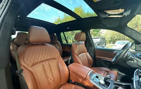 BMW X7, 2021 год, 10 990 000 рублей, 2 фотография