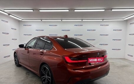 BMW 3 серия, 2021 год, 3 600 000 рублей, 6 фотография
