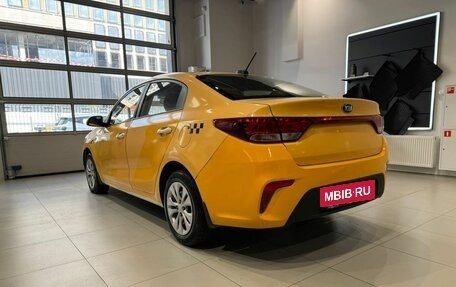 KIA Rio IV, 2018 год, 815 000 рублей, 6 фотография