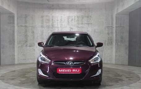 Hyundai Solaris II рестайлинг, 2014 год, 865 000 рублей, 2 фотография