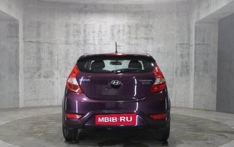 Hyundai Solaris II рестайлинг, 2014 год, 865 000 рублей, 7 фотография