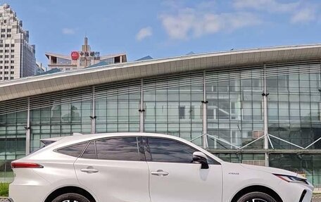 Toyota Venza, 2022 год, 3 910 000 рублей, 4 фотография