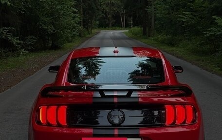 Ford Mustang VI рестайлинг, 2019 год, 3 990 000 рублей, 2 фотография