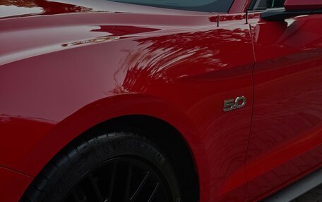 Ford Mustang VI рестайлинг, 2019 год, 3 990 000 рублей, 12 фотография