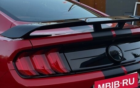 Ford Mustang VI рестайлинг, 2019 год, 3 990 000 рублей, 15 фотография
