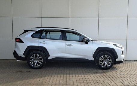 Toyota RAV4, 2024 год, 4 671 332 рублей, 4 фотография