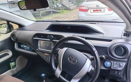Toyota Aqua I, 2014 год, 793 400 рублей, 5 фотография