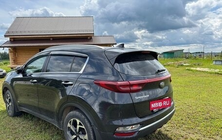 KIA Sportage IV рестайлинг, 2019 год, 1 690 000 рублей, 5 фотография