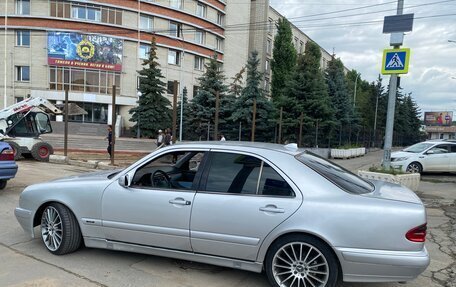 Mercedes-Benz E-Класс, 1999 год, 549 000 рублей, 5 фотография