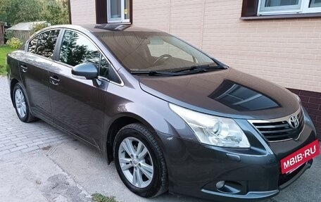 Toyota Avensis III рестайлинг, 2010 год, 1 200 000 рублей, 3 фотография