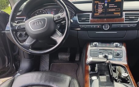Audi A8, 2011 год, 1 600 000 рублей, 4 фотография