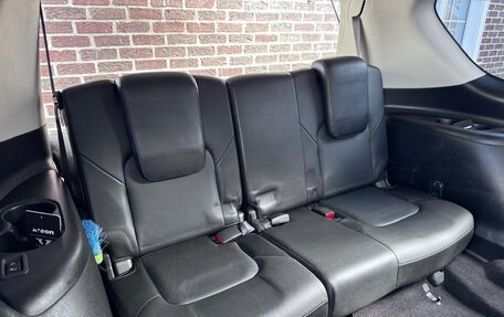 Infiniti QX56, 2011 год, 2 230 000 рублей, 4 фотография
