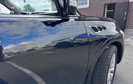 Infiniti QX56, 2011 год, 2 230 000 рублей, 9 фотография
