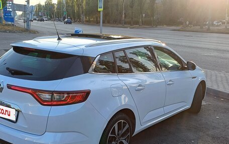 Renault Megane IV, 2019 год, 1 590 000 рублей, 10 фотография