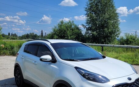 KIA Sportage IV рестайлинг, 2021 год, 2 500 000 рублей, 3 фотография