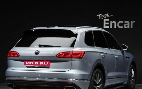 Volkswagen Touareg III, 2022 год, 4 670 000 рублей, 3 фотография