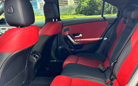 Mercedes-Benz A-Класс AMG, 2022 год, 2 950 000 рублей, 13 фотография