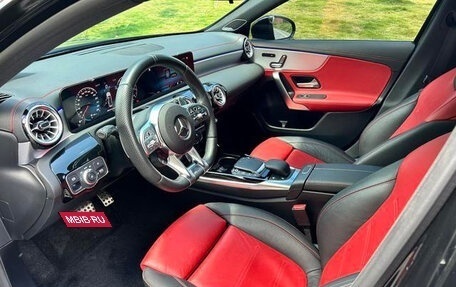 Mercedes-Benz A-Класс AMG, 2022 год, 2 950 000 рублей, 11 фотография