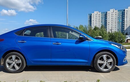 Hyundai Solaris II рестайлинг, 2018 год, 1 700 000 рублей, 3 фотография