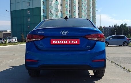 Hyundai Solaris II рестайлинг, 2018 год, 1 700 000 рублей, 5 фотография