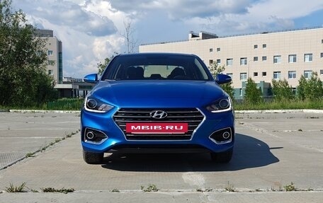 Hyundai Solaris II рестайлинг, 2018 год, 1 700 000 рублей, 2 фотография