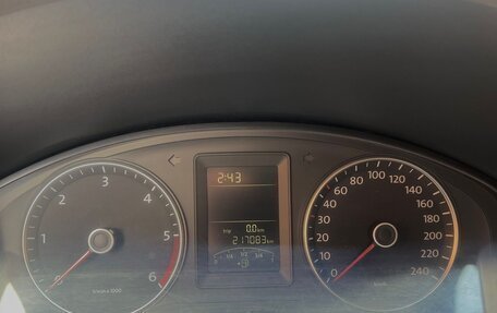 Volkswagen Transporter T5 рестайлинг, 2011 год, 1 380 000 рублей, 9 фотография