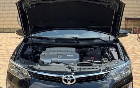 Toyota Camry, 2017 год, 2 250 000 рублей, 18 фотография