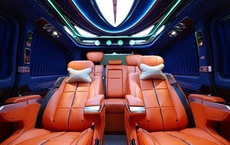 Mercedes-Benz V-Класс, 2022 год, 6 450 000 рублей, 11 фотография