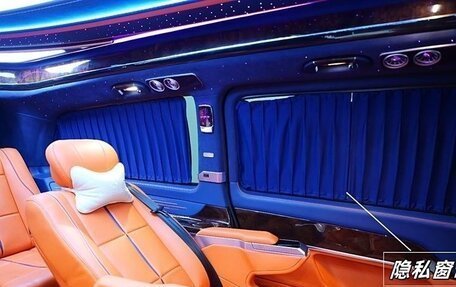 Mercedes-Benz V-Класс, 2022 год, 6 450 000 рублей, 17 фотография
