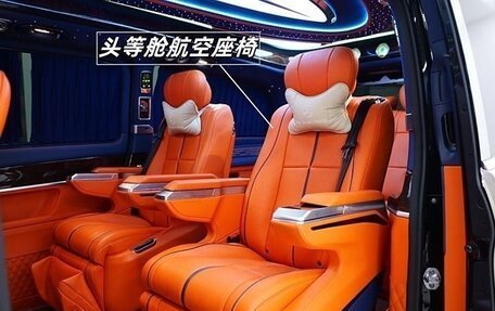 Mercedes-Benz V-Класс, 2022 год, 6 450 000 рублей, 10 фотография