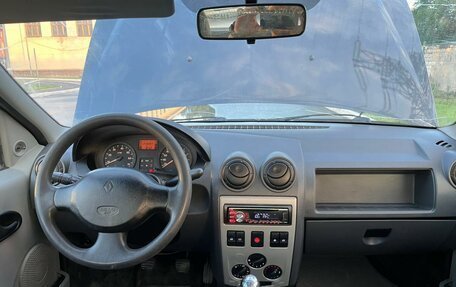 Renault Logan I, 2006 год, 385 000 рублей, 10 фотография