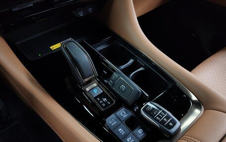 Toyota Alphard, 2024 год, 10 190 000 рублей, 10 фотография