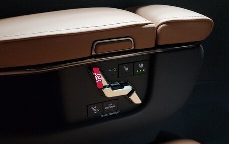 Toyota Alphard, 2024 год, 10 190 000 рублей, 16 фотография