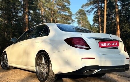 Mercedes-Benz E-Класс, 2018 год, 4 000 000 рублей, 7 фотография