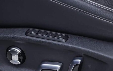 Volkswagen Teramont I, 2022 год, 4 050 000 рублей, 9 фотография