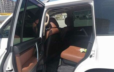 Toyota Land Cruiser 200, 2015 год, 4 500 000 рублей, 3 фотография